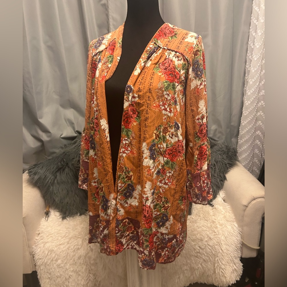 Lola P. open front drape kimono topper cardigan short sleeve M flared sleeve